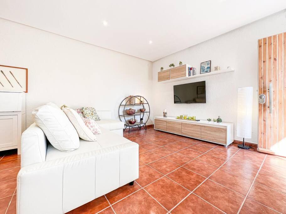 Apartament 'Es Botànic' Blanes Esterno foto